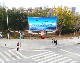 元阳户外大屏广告投放要点。